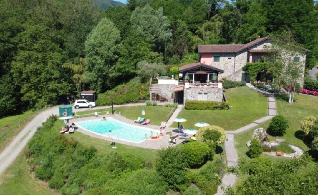 Il Casale Al Lavaggio Hotel Mulazzo Exterior foto